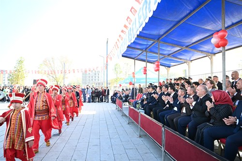 İlçemizde 29 Ekim Cumhuriyet Bayramı Kutlamaları Gerçekleştirildi